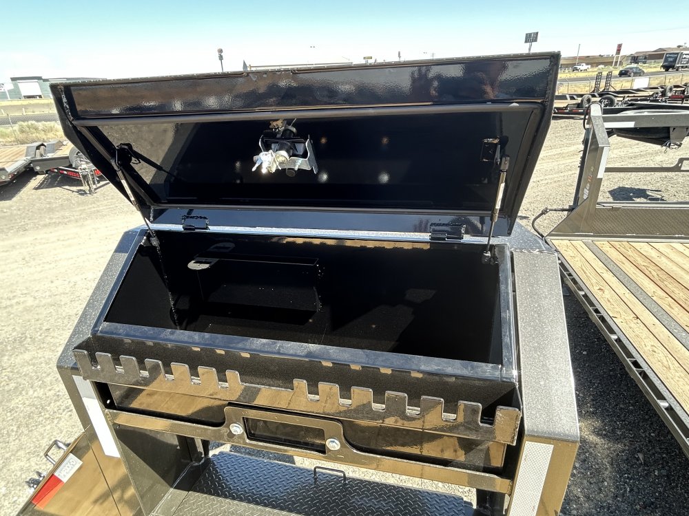 MAXX-D 8.5x28 30,000 Gooseneck