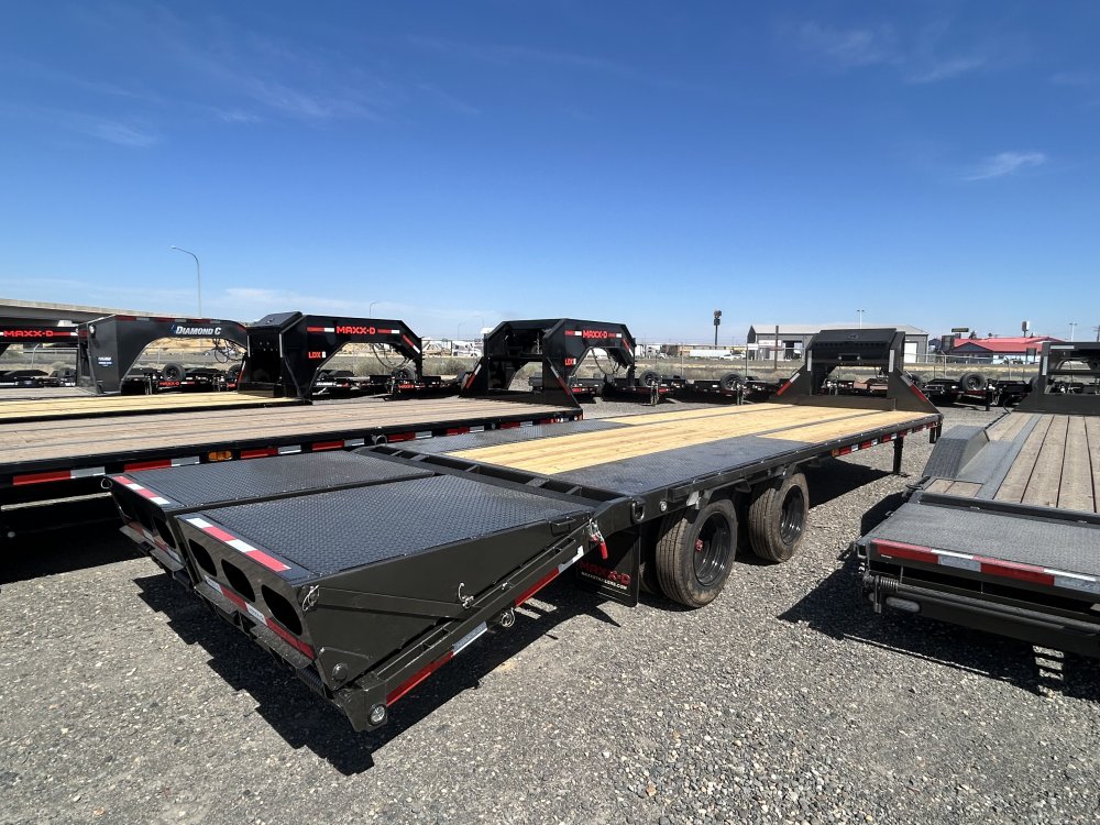 MAXX-D 8.5x28 30,000 Gooseneck