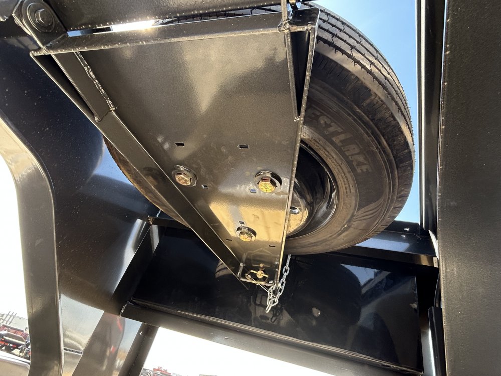 MAXX-D 8.5x28 30,000 Gooseneck