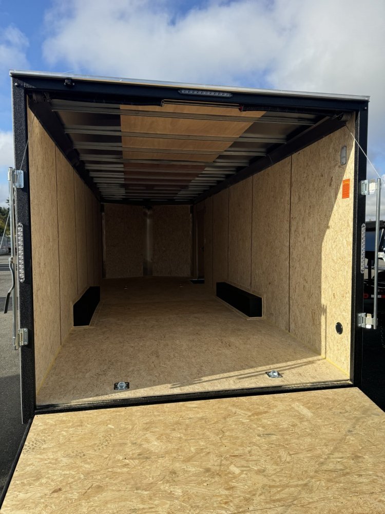 Mirage 8.5x24 Enclosed