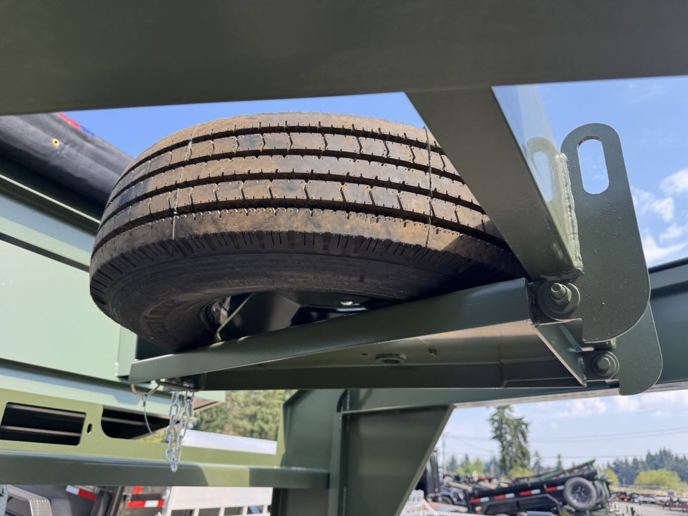 MAXX-D 7x16 15,600 Gooseneck