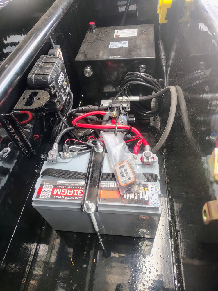 Maxx-D 7x16 18,000 Dump