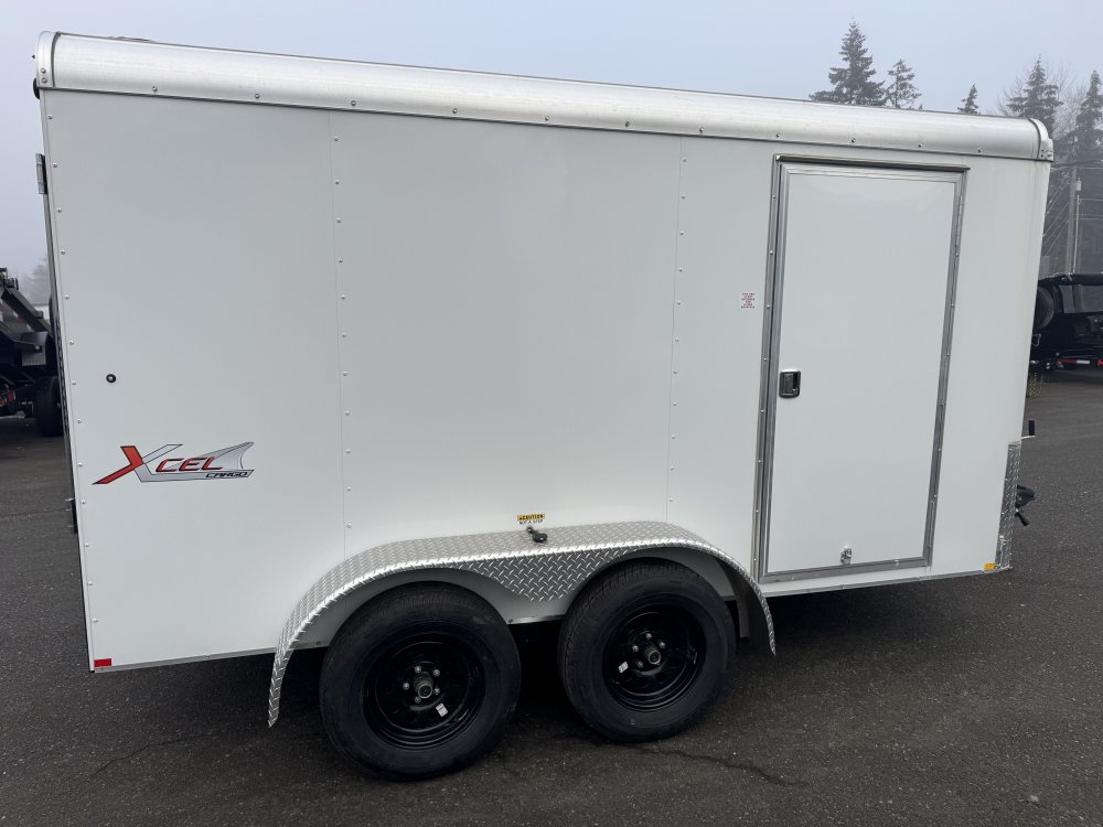 Mirage 6x12 7,000 Enclosed