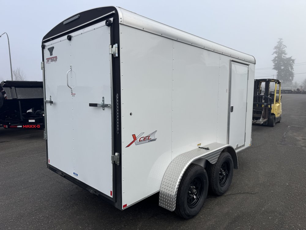 Mirage 6x12 7,000 Enclosed