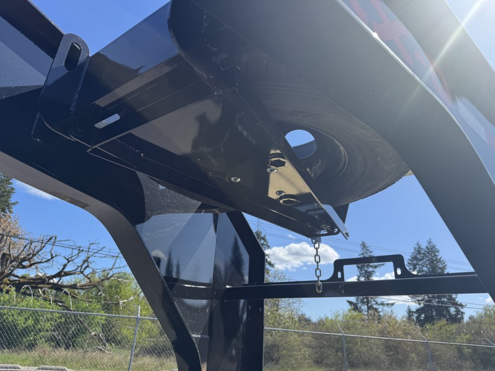 MAXX-D 8.5x35 25,990 Gooseneck