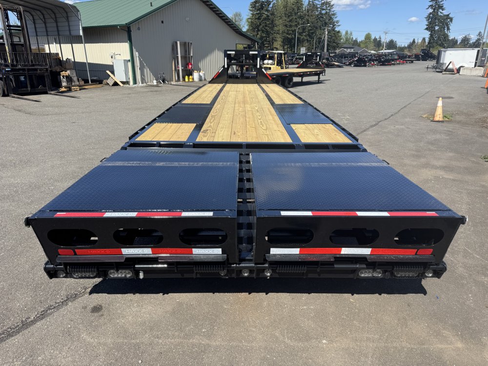 MAXX-D 8.5x35 25,990 Gooseneck
