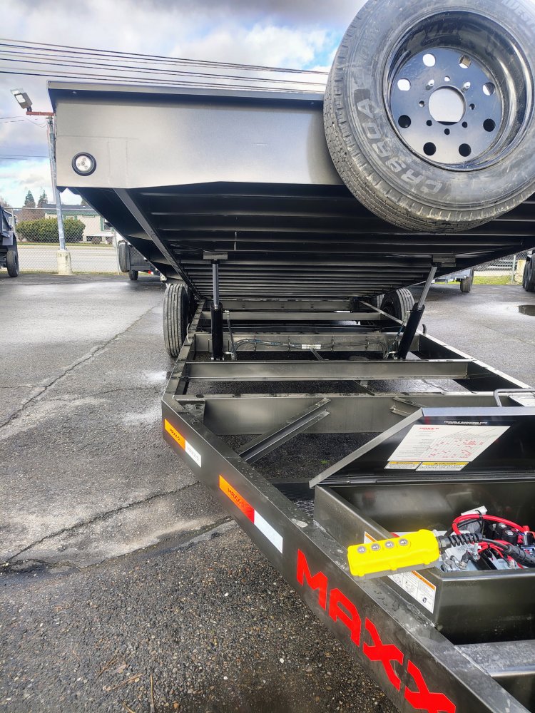 Maxx-D 8.5x24 17,500 Tilt