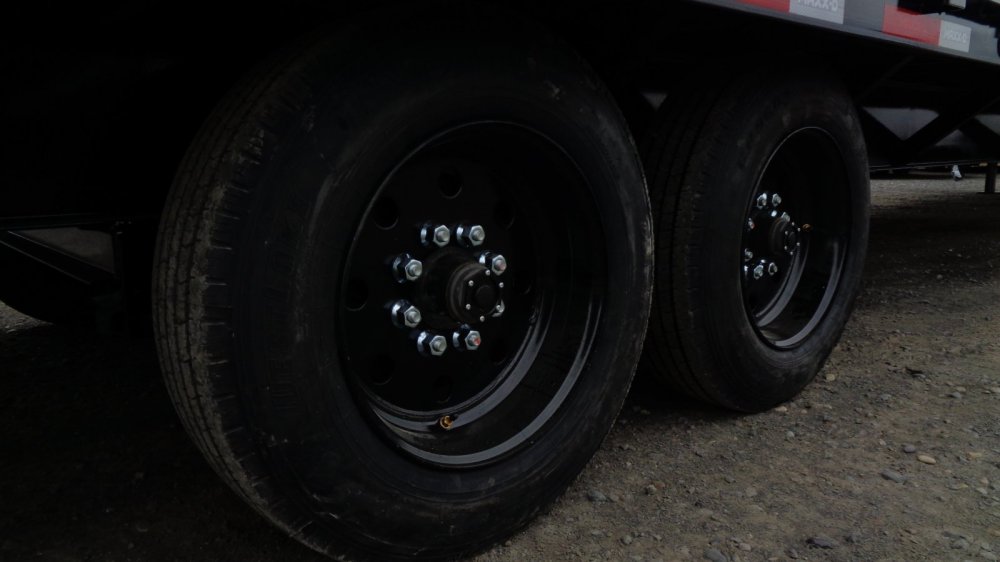 MAXX-D 8.5x40 17,500 Gooseneck