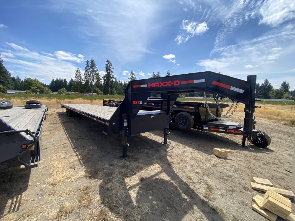 MAXX-D 8.5x40 17,500 Gooseneck