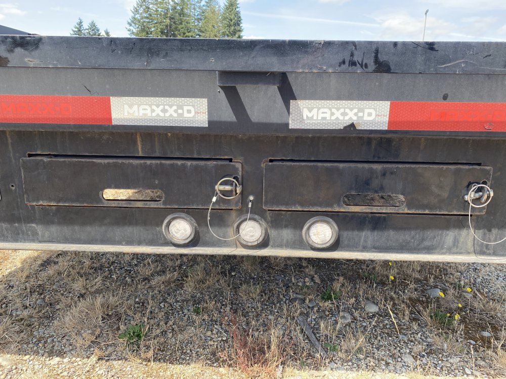 MAXX-D 8.5x40 17,500 Gooseneck