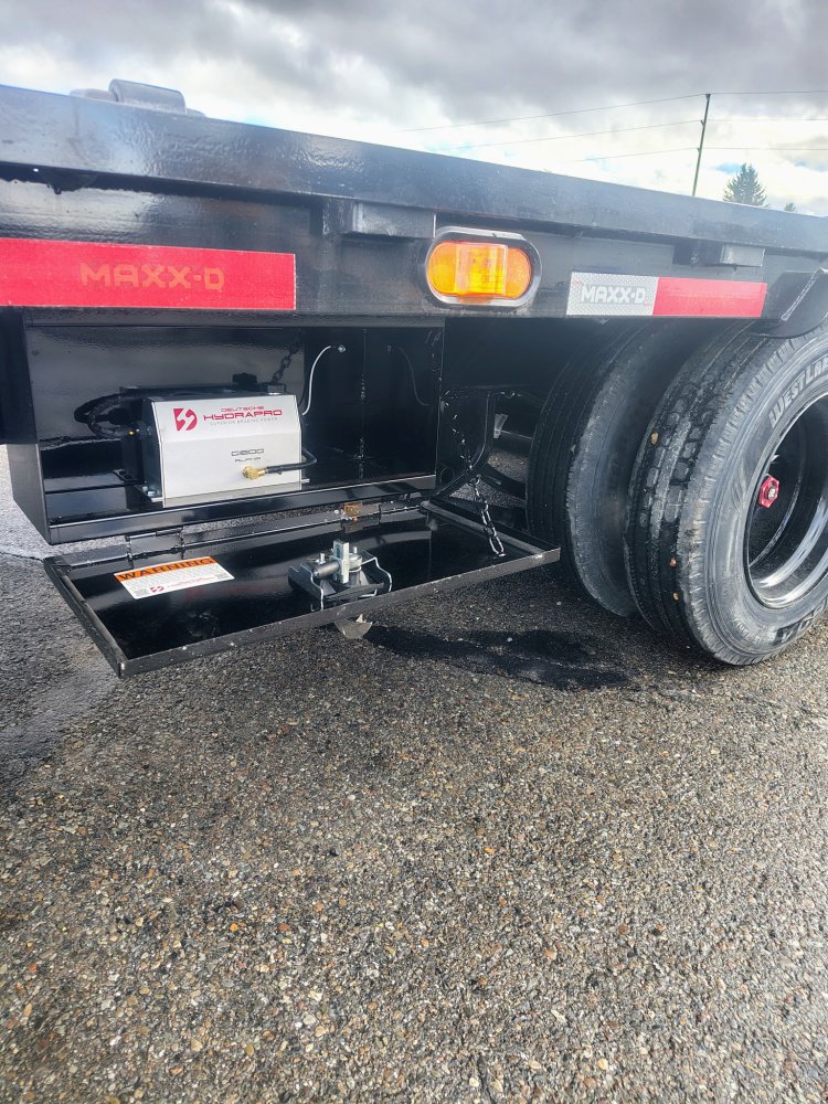 Maxx-D 8.5x30 30,000 Gooseneck