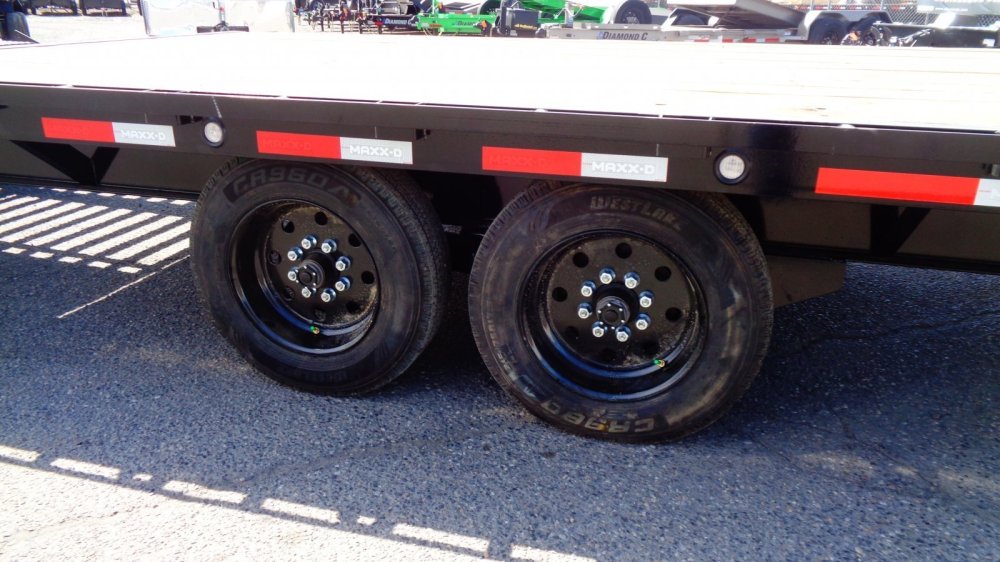 Maxx-D 8.5x40 18,000 Gooseneck