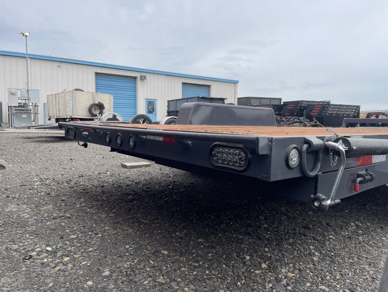 Versatile 7x16 7,000 Deck In-Between