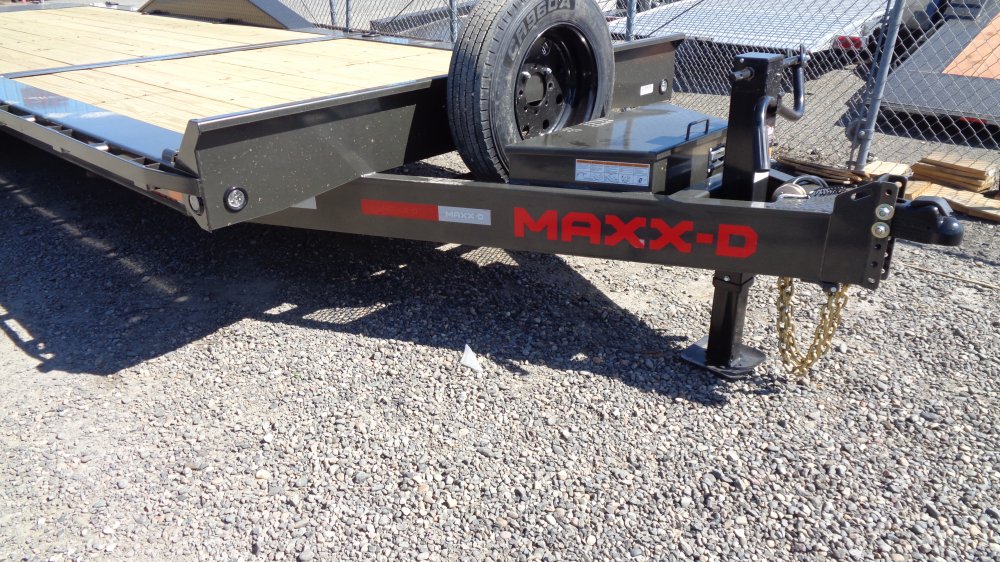 MAXX-D 8.5x24 17,500 Tilt