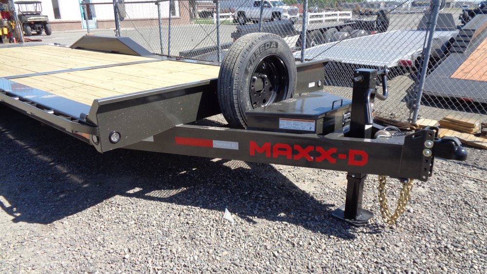 MAXX-D 8.5x24 17,500 Tilt