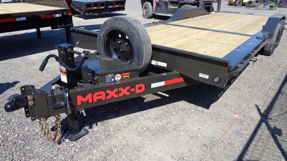 MAXX-D 8.5x24 17,500 Tilt