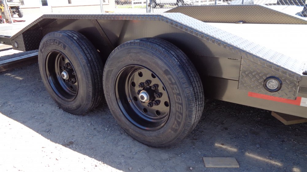 MAXX-D 8.5x24 17,500 Tilt
