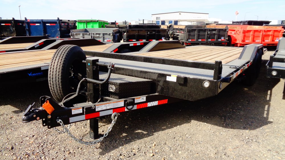 Versatile 8.5x22 14,000 Flatbed