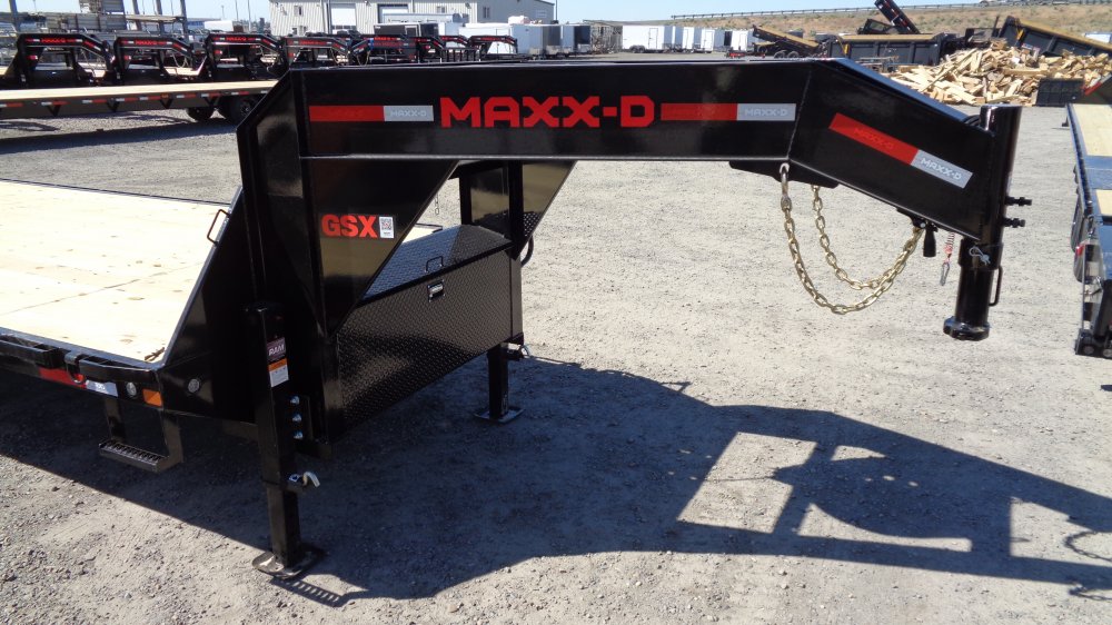 MAXX-D 8.5x40 18,000 Gooseneck