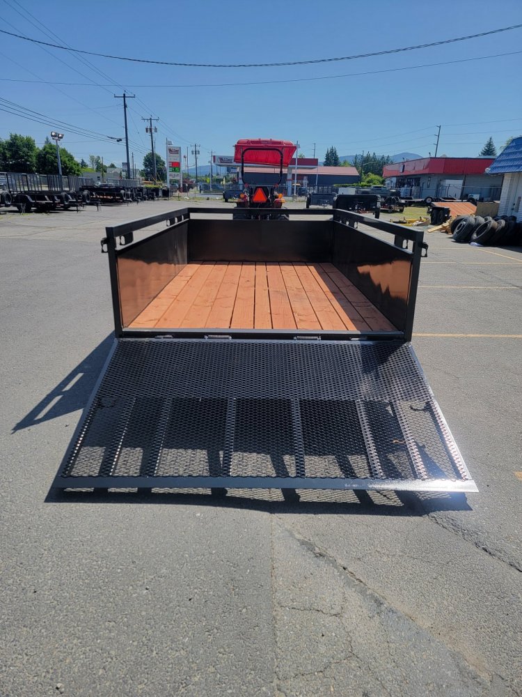 Versatile 6x12 7,000 Box Utility