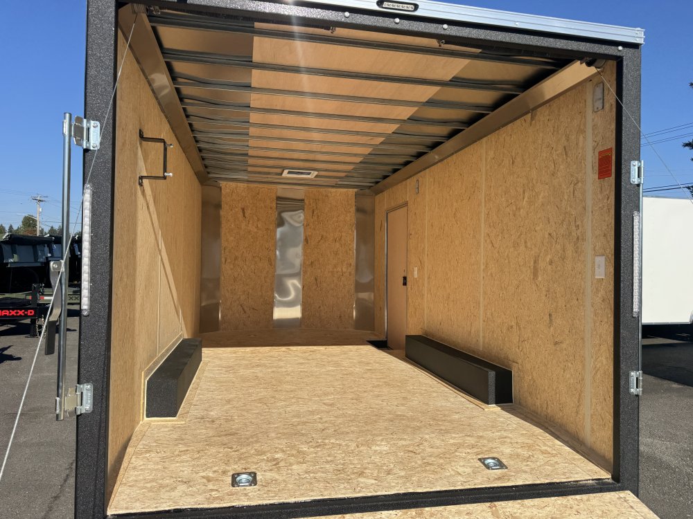 Mirage 8.5x16 9,900 Enclosed