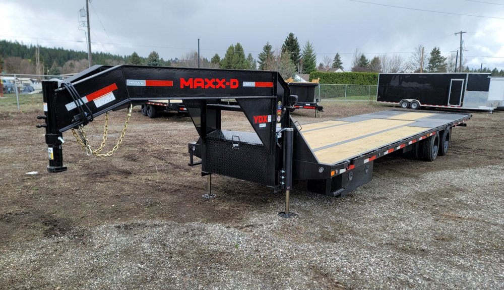 MAXX-D 8.5x34 30,000 Gooseneck