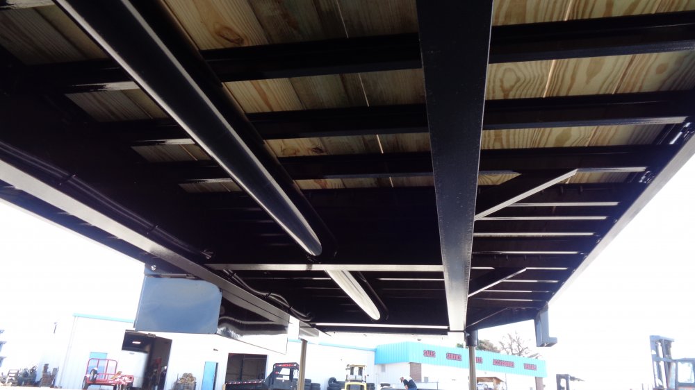 MAXX-D 8.5x34 30,000 Gooseneck