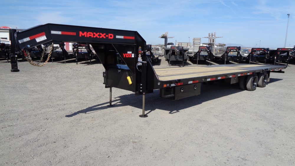 MAXX-D 8.5x34 30,000 Gooseneck