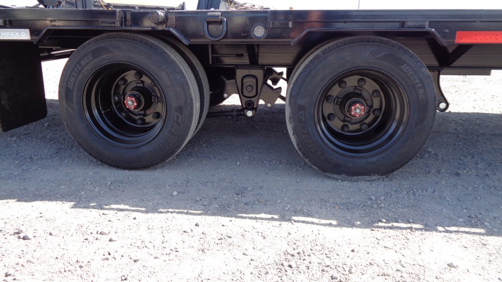 MAXX-D 8.5x34 30,000 Gooseneck
