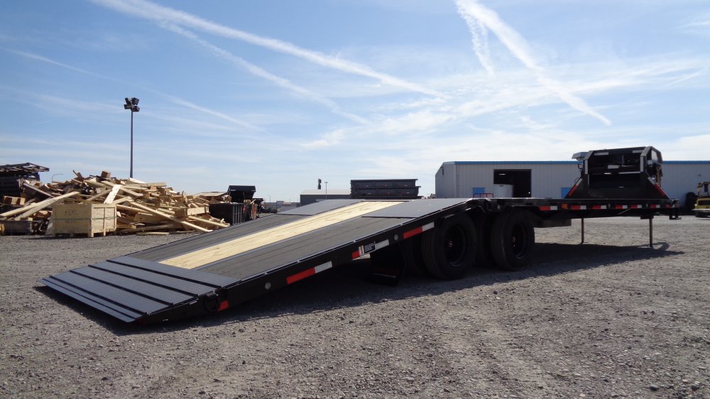 MAXX-D 8.5x34 30,000 Gooseneck