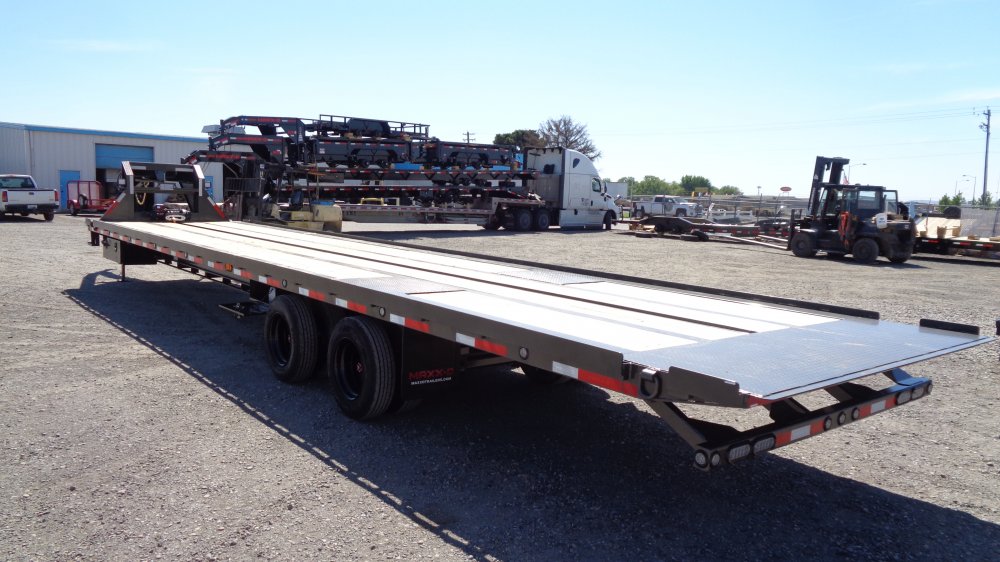 MAXX-D 8.5x40 30,000 Tilt