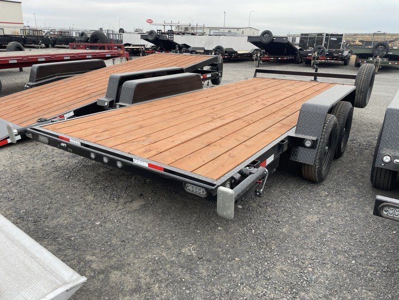 Versatile 7x16 7,000 Car Hauler