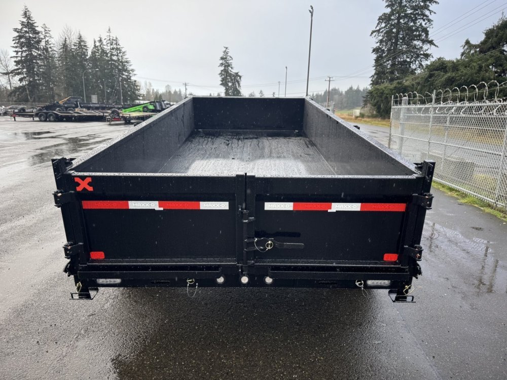 Maxx-D 7x16 15,600 Dump