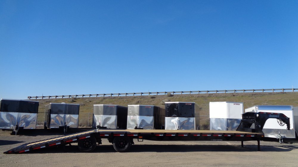 Diamond C 8.5x40 40,000 Gooseneck