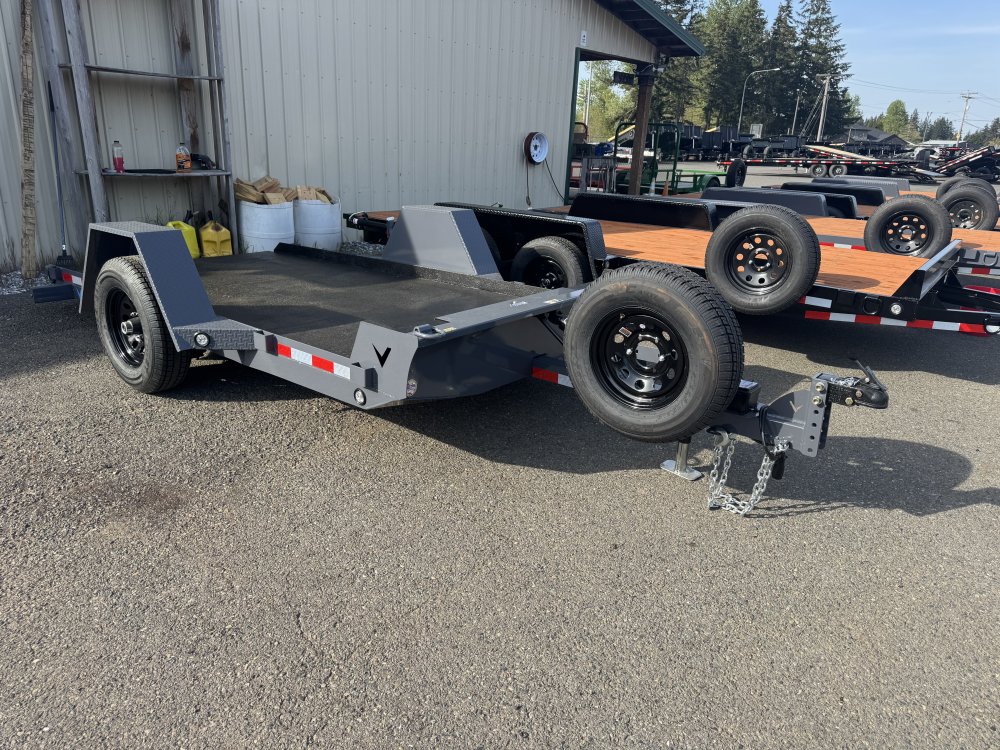 Versatile 6x12 5,200 Tilt