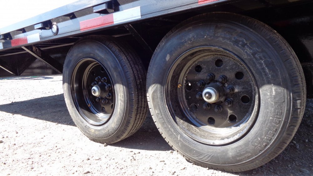 MAXX-D 8.5x40 18,000 Gooseneck
