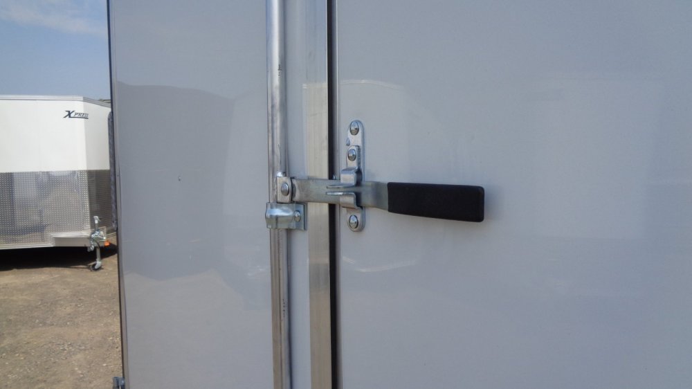 Mirage 8.5x16 9,900 Enclosed