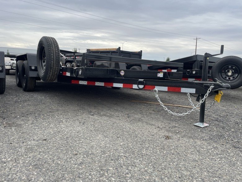 Versatile 7x16 7,000 Car Hauler