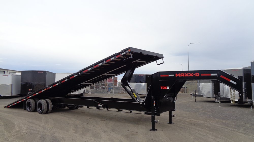 MAXX-D 8.5x36 25,990 Gooseneck