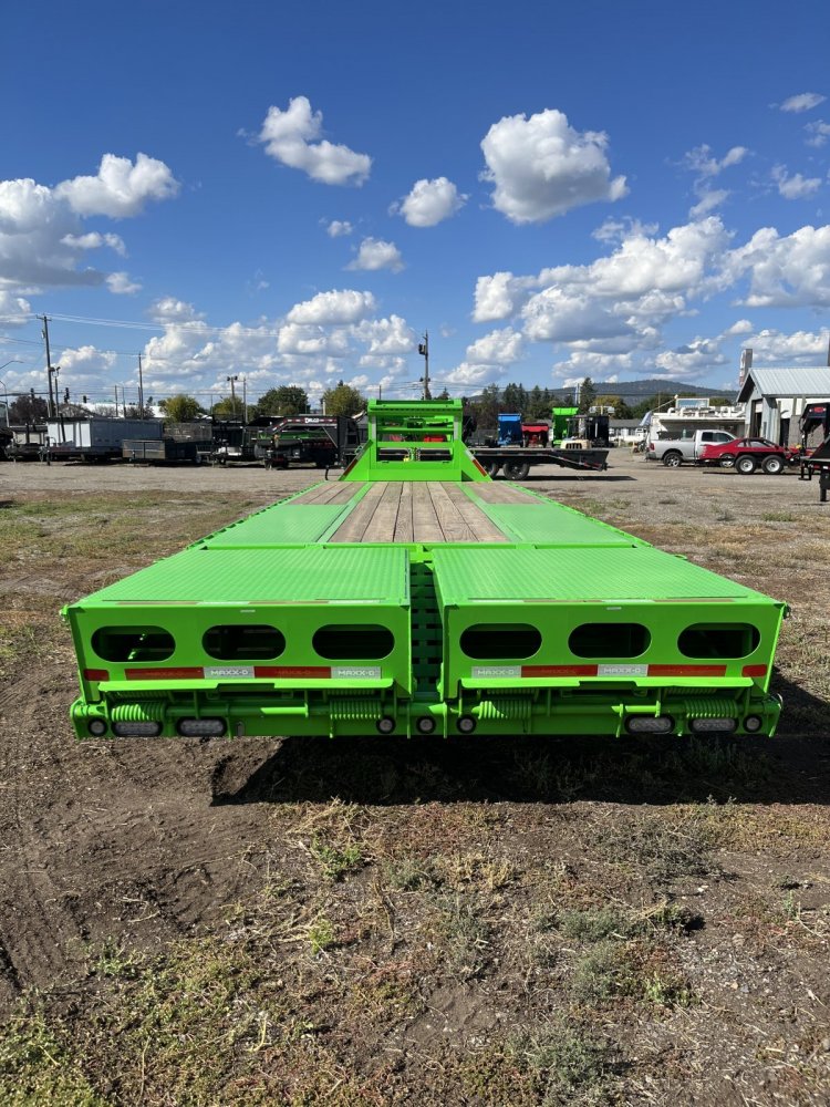 MAXX-D 8.5x28 25,000 Flatbed