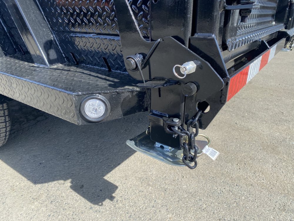 Versatile 7x14 14,000 Dump