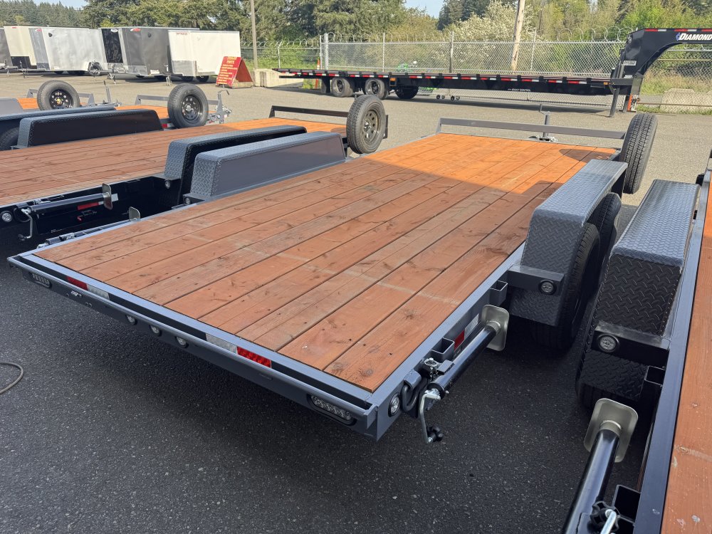 Versatile 7x16 7,000 Flatbed