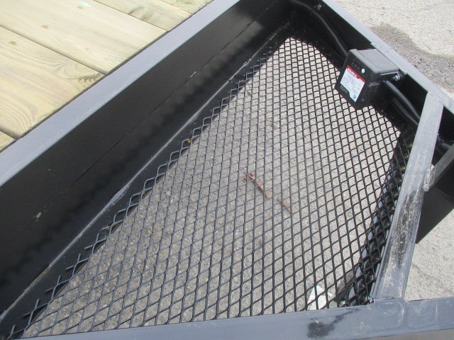 Versatile 8.5x18 9,999 Deckover