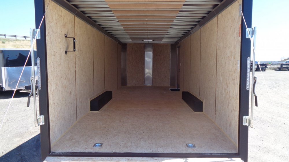 Mirage 8.5x24 Enclosed