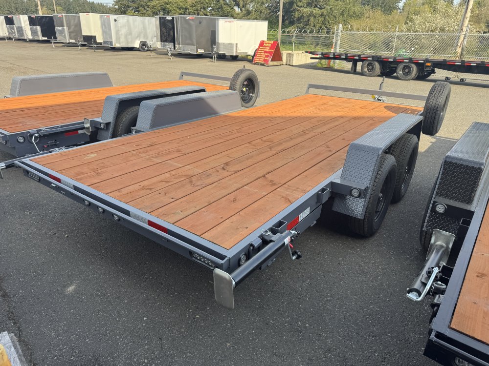 Versatile 7x16 7,000 Flatbed