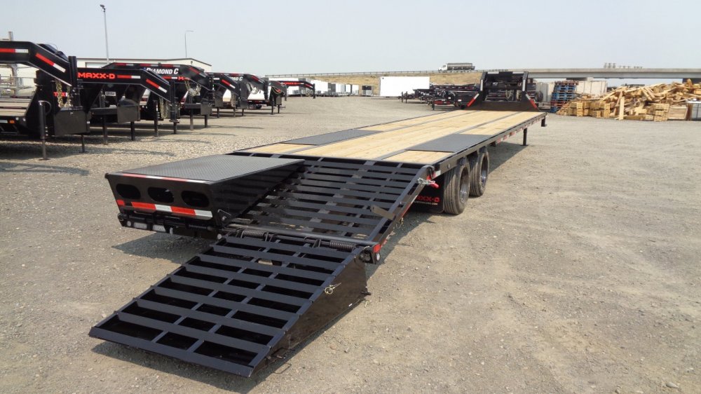 MAXX-D 8.5x40 30,000 Gooseneck