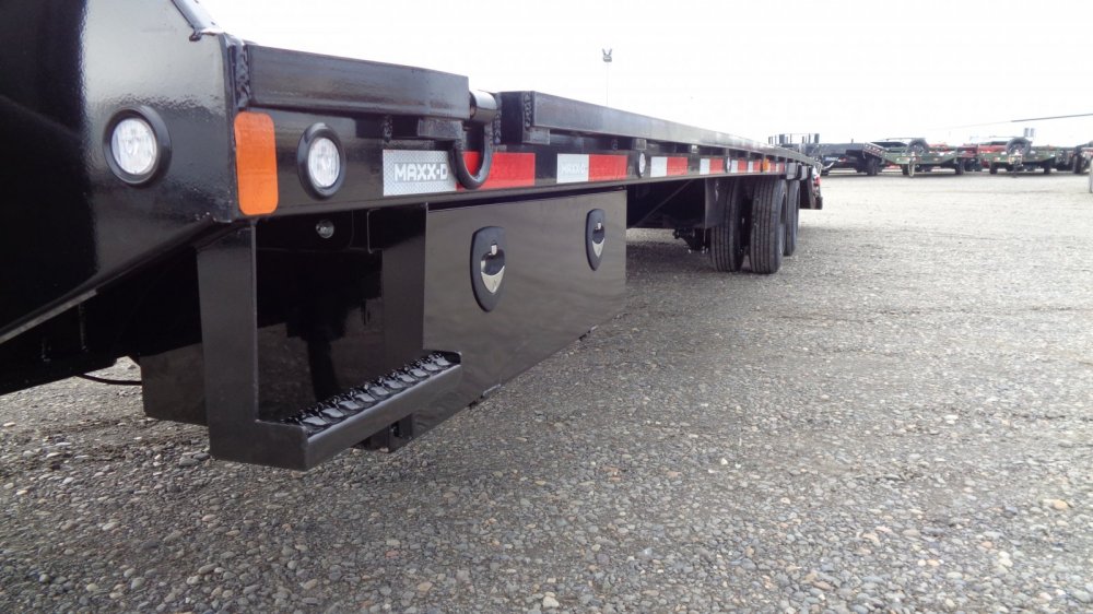 MAXX-D 8.5x32 30,000 Gooseneck