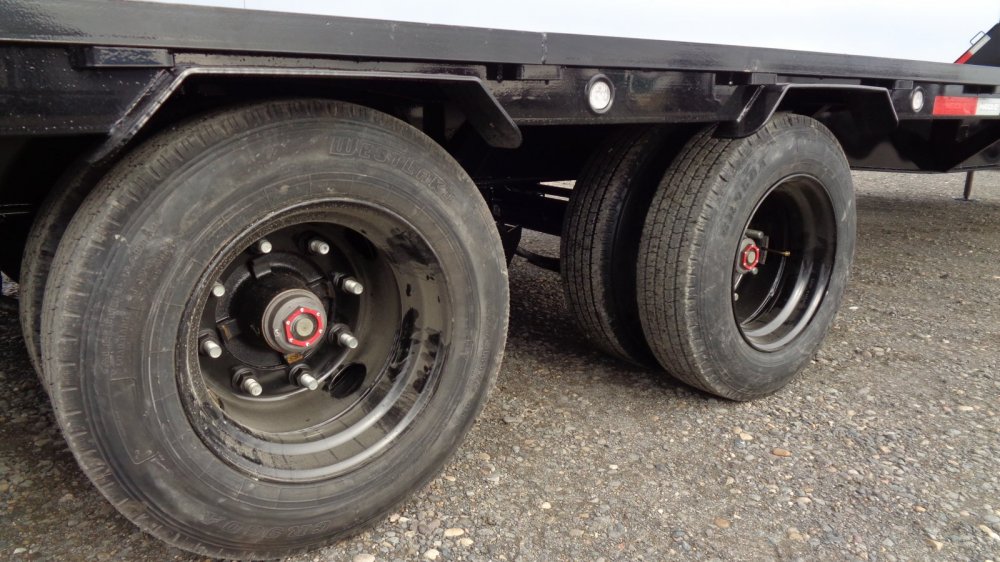 MAXX-D 8.5x32 30,000 Gooseneck