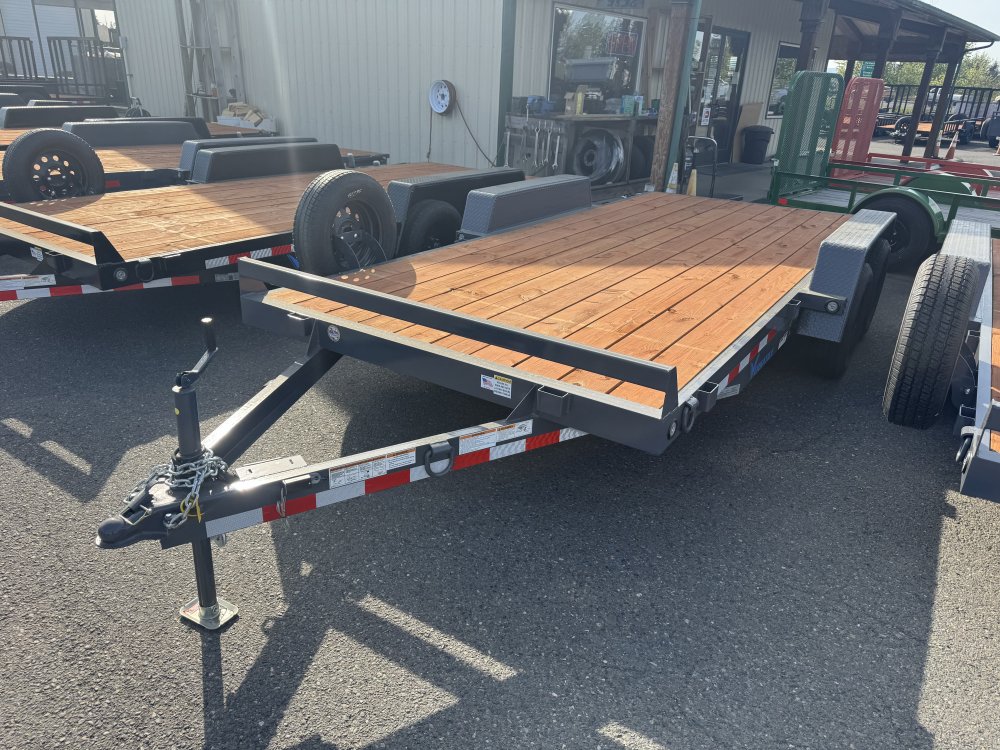 Versatile 7x14 7,000 Flatbed