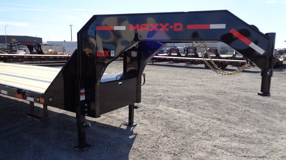 MAXX-D 8.5x40 30,000 Gooseneck
